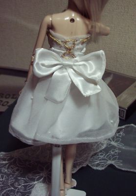 �h�[�����